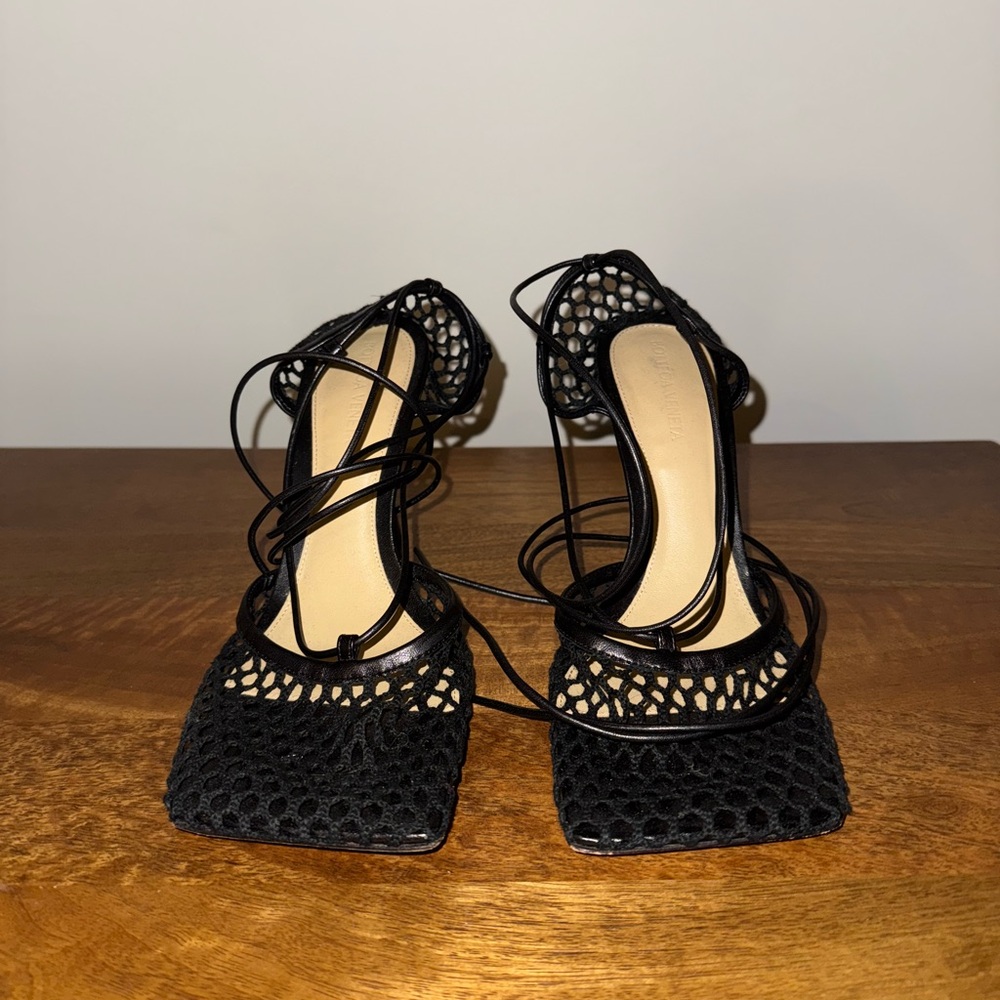Bottega Veneta Fishnet Strappy Women's Shoes (39.5)